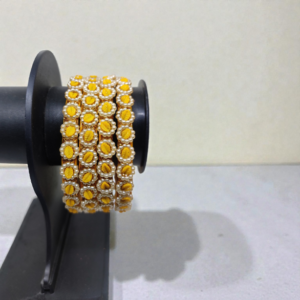 GB4PC00001 Yellow 1