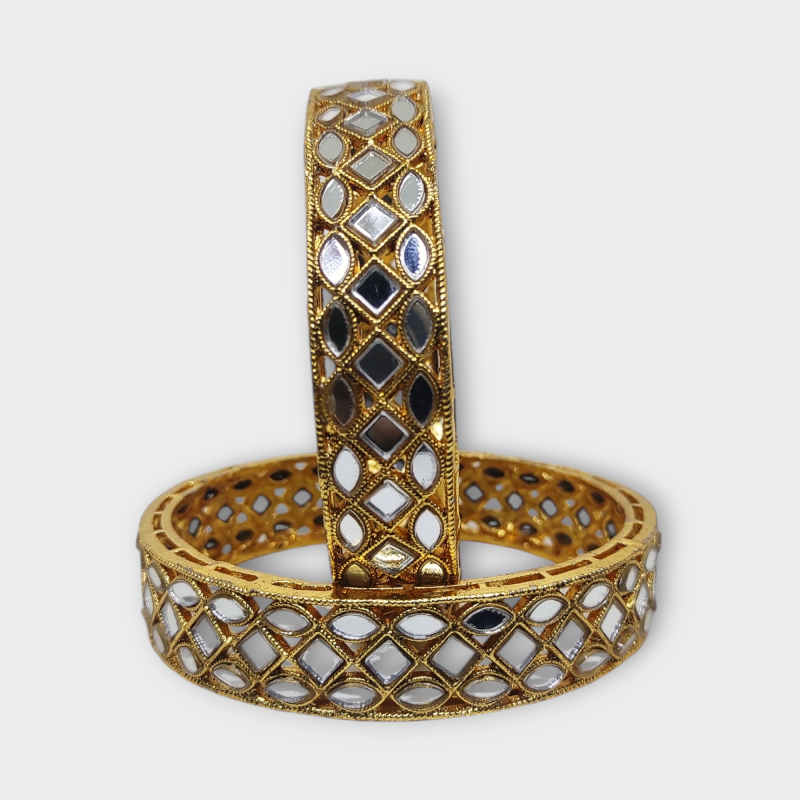 Mazak Metal Bangle/Kangan, Pack of 1 Pair (2 Pieces), Gold Tone - Image 3